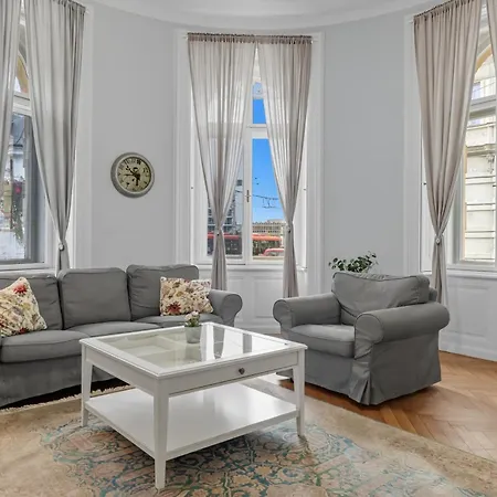 Apartament Prezidentsky V Srdci Bratislavy *
