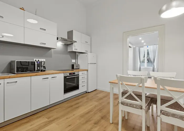 Prezidentsky V Srdci Bratislavy Apartament *